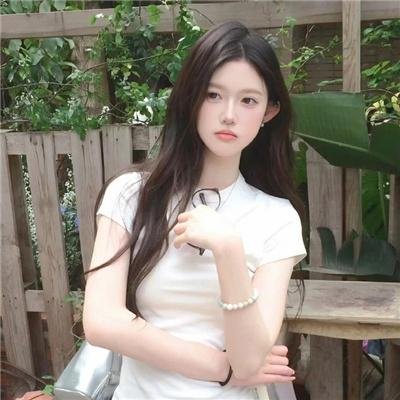 鬼马靓仔俏特务